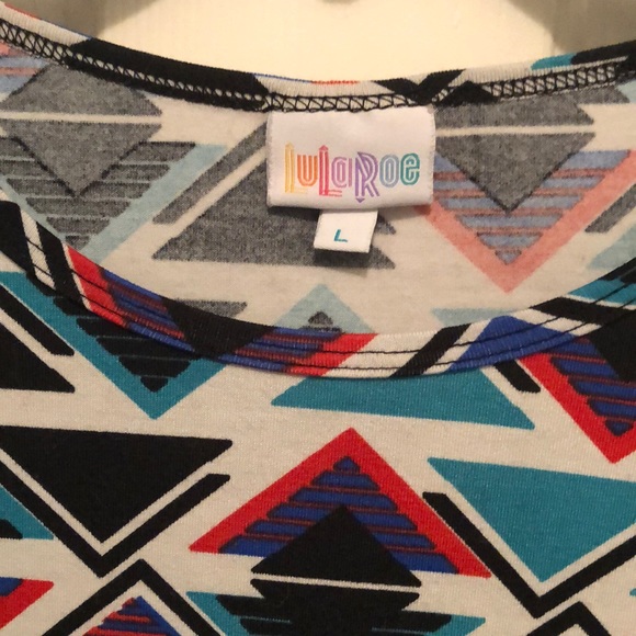 Geometric LuLaRoe Irma - Picture 2 of 3
